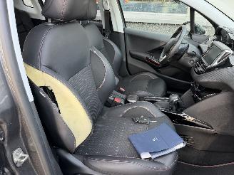 Peugeot 2008 1.2 PureTech GT-Line Automaat. picture 21