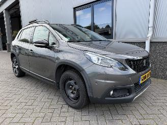 skadebil auto Peugeot 2008 1.2 PureTech GT-Line Automaat. 2019/9