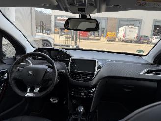 Peugeot 2008 1.2 PureTech GT-Line Automaat. picture 18