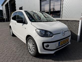 skadebil auto Volkswagen Up! 1.0 High up! BlueMotion 2015/3