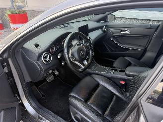 Mercedes Cla-klasse 200 d Business Solution Shooting Brake Automaat. picture 38