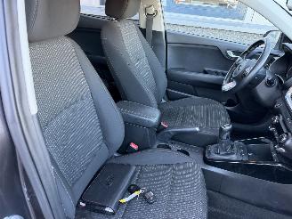 Kia Stonic 1.0 T-GDi DynamicPlusLine J-385-HP picture 16