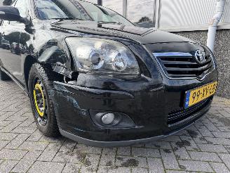 Toyota Avensis 1.8 VVTi Luna Automaat picture 9
