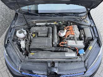 Volkswagen Golf 1.4 TSI GTE picture 28