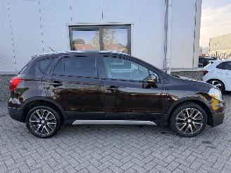 Suzuki SX4 S-Cross 1.6 Exclusive Automaat J-470-HX. picture 7