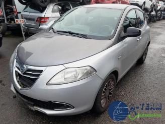 Sloopauto Lancia Ypsilon Ypsilon (312), Hatchback, 2011 0.9 TwinAir 85 2011/6
