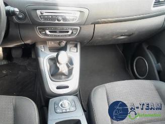 Renault Grand-scenic Grand Scenic III (JZ), MPV, 2009 / 2016 1.4 16V TCe 130 picture 16