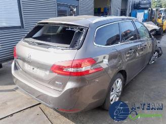Uttjänta bilar auto Peugeot 308 308 SW (L4/L9/LC/LJ/LR), Combi 5-drs, 2014 / 2021 1.6 BlueHDi 120 2014/11