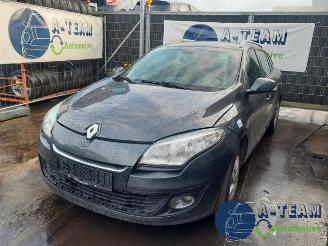 Salvage car Renault Mégane Megane III Grandtour (KZ), Combi 5-drs, 2008 / 2016 1.5 dCi 110 2013/6