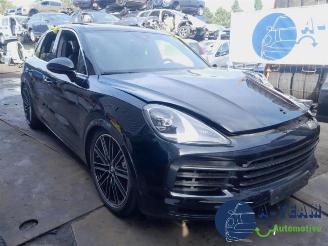 Salvage car Porsche Cayenne Cayenne III (9YA), SUV, 2017 2.9 Biturbo V6 24V S 2019/11