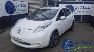 Coche siniestrado Nissan Leaf Leaf (ZE0), Hatchback, 2010 / 2017 Leaf 2016/1
