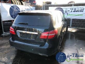 skadebil auto Mercedes B-klasse B (W246/W242), Hatchback, 2011 / 2018 1.6 B-180 BlueEFFICIENCY Turbo 16V 2018/11