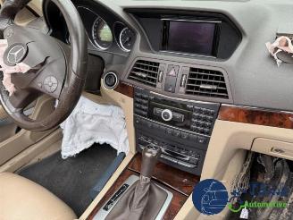 Mercedes E-klasse E (R207), Cabrio, 2010 / 2017 E-200 CGI 16V BlueEfficiency picture 27