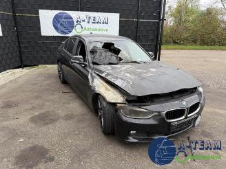 BMW 3-serie 3 serie (F30), Sedan, 2011 / 2018 320i 2.0 16V picture 3