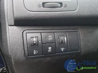 Kia Venga Venga, MPV, 2010 / 2019 1.4 CVVT 16V picture 23