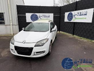 demontáž osobní automobily Renault Mégane Megane III Grandtour (KZ), Combi 5-drs, 2008 / 2016 1.5 dCi 110 2013/8