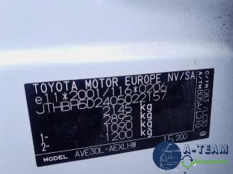 Lexus IS IS (E3), Sedan, 2013 300h 2.5 16V picture 35