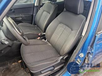 Kia Venga Venga, MPV, 2010 / 2019 1.4 CVVT 16V picture 17