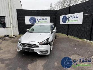 Coche siniestrado Ford Focus Focus 3 Wagon, Combi, 2010 / 2020 1.5 TDCi 2015/11