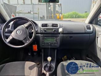 Skoda Fabia Fabia II (5J), Hatchback 5-drs, 2006 / 2014 1.6i 16V picture 29