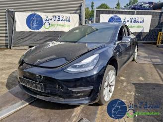 Sloopauto Tesla Model 3 Model 3, Sedan, 2017 Long Range 72kWh 2019/8