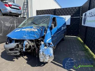 Toyota Hi-Ace  picture 3