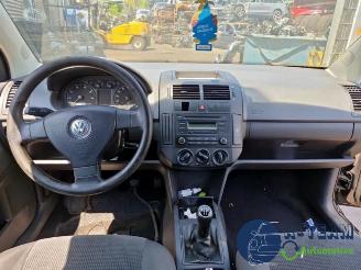 Volkswagen Polo Polo IV (9N1/2/3), Hatchback, 2001 / 2012 1.2 picture 24