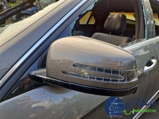 Vrakbiler auto Mercedes E-klasse E (W212), Sedan, 2009 / 2016 E-550 5.5 V8 32V 4-Matic 2010/12
