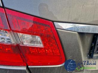 Mercedes E-klasse E (W212), Sedan, 2009 / 2016 E-550 5.5 V8 32V 4-Matic picture 4