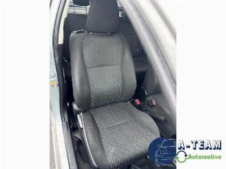 Toyota Yaris Yaris III (P13), Hatchback, 2010 / 2020 1.0 12V VVT-i picture 20