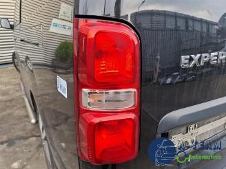 Peugeot Expert Expert (V1/VA/VB/VE/VF/VT/VY), Van, 2016 2.0 Blue HDi 180 16V picture 7