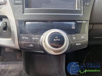 Toyota Prius Plus Prius Plus (ZVW4), MPV, 2011 1.8 Hybrid 16V picture 27