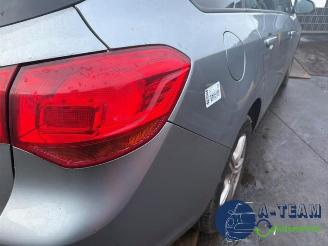 Opel Astra Astra J Sports Tourer (PD8/PE8/PF8), Combi, 2010 / 2015 1.4 16V ecoFLEX picture 14