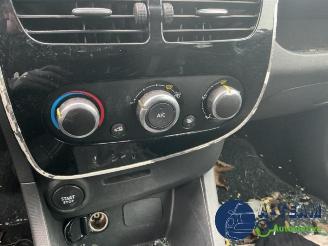 Renault Clio Clio IV Estate/Grandtour (7R), Combi 5-drs, 2012 / 2021 1.5 Energy dCi 90 FAP picture 22