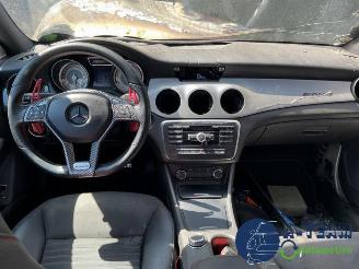 Mercedes Cla-klasse CLA (117.3), Sedan, 2013 / 2019 2.0 CLA-250 Turbo 16V picture 16