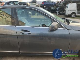 Mercedes C-klasse C (W204), Sedan, 2007 / 2014 1.6 C-180 16V BlueEfficiency picture 13