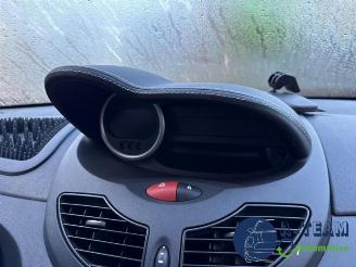 Renault Twingo Twingo II (CN), Hatchback 3-drs, 2007 / 2014 1.2 16V picture 22