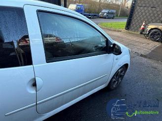 Renault Twingo Twingo II (CN), Hatchback 3-drs, 2007 / 2014 1.2 16V picture 32