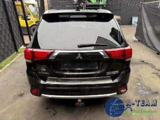Mitsubishi Outlander Outlander (GF/GG), SUV, 2012 / 2022 2.0 16V PHEV 4x4 picture 7