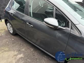 Peugeot 208 208 I (CA/CC/CK/CL), Hatchback, 2012 / 2019 1.2 Vti 12V PureTech 82 picture 26