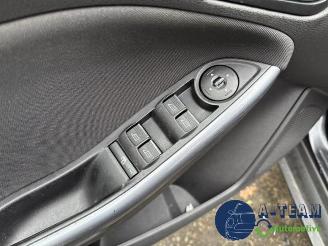 Ford Focus Focus 3 Wagon, Combi, 2010 / 2020 1.0 Ti-VCT EcoBoost 12V 125 picture 17