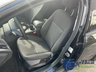 Ford Focus Focus 3 Wagon, Combi, 2010 / 2020 1.0 Ti-VCT EcoBoost 12V 100 picture 19