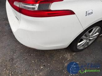 Peugeot 308 308 SW (L4/L9/LC/LJ/LR), Combi 5-drs, 2014 / 2021 1.2 12V e-THP PureTech 110 picture 23
