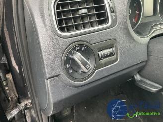 Volkswagen Polo Polo V (6R), Hatchback, 2009 / 2017 1.4 16V picture 28