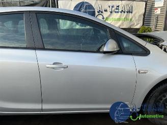 Opel Astra Astra J (PC6/PD6/PE6/PF6), Hatchback 5-drs, 2009 / 2015 1.4 Turbo 16V picture 11