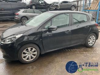 Peugeot 208 208 I (CA/CC/CK/CL), Hatchback, 2012 / 2019 1.2 Vti 12V PureTech 82 picture 4