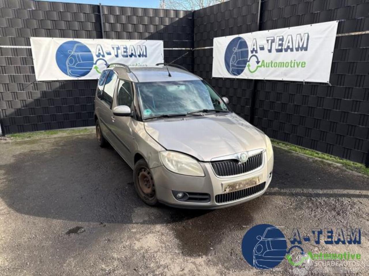 Skoda Roomster Roomster (5J), MPV, 2006 / 2015 1.4 16V