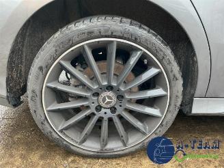 Mercedes Cla-klasse CLA (118.3), Sedan, 2019 1.3 CLA-200 Turbo 16V picture 19