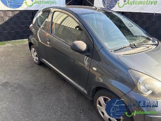 Toyota Aygo Aygo (B10), Hatchback, 2005 / 2014 1.0 12V VVT-i picture 10