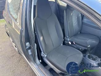 Toyota Aygo Aygo (B10), Hatchback, 2005 / 2014 1.0 12V VVT-i picture 13